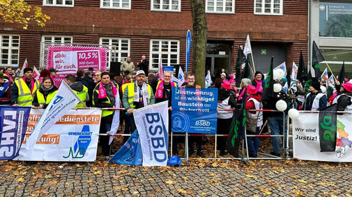 Bund-/Ländertreffen Dessau - Demo in Berlin